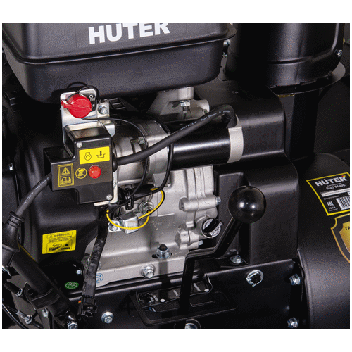 Бензиновый снегоуборщик HUTER SGC 8100C